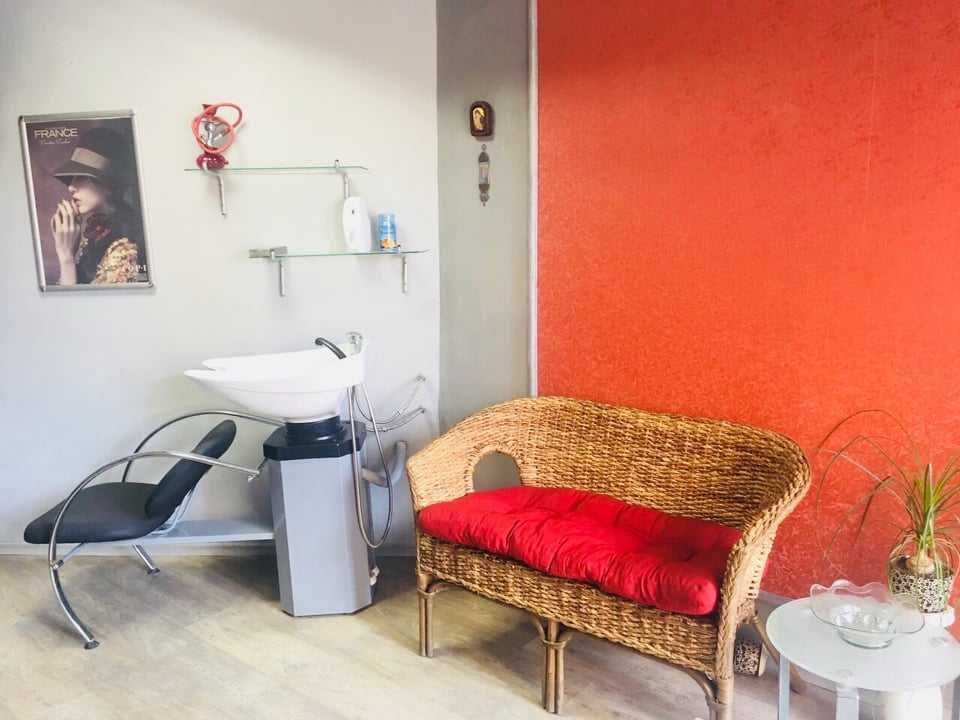 Дава се под наем Офис в Бургас, Възраждане - 30 кв.м за 125 € - Снимка #1