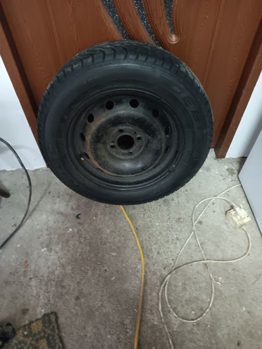 Rezerva iarna Dacia Logan r 15
