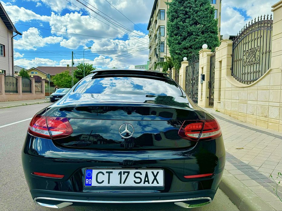 Vand Mercedes-Benz C-Class Coupé 2018 vand sau schimb