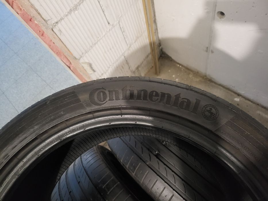 Anvelope vara  235 45 18