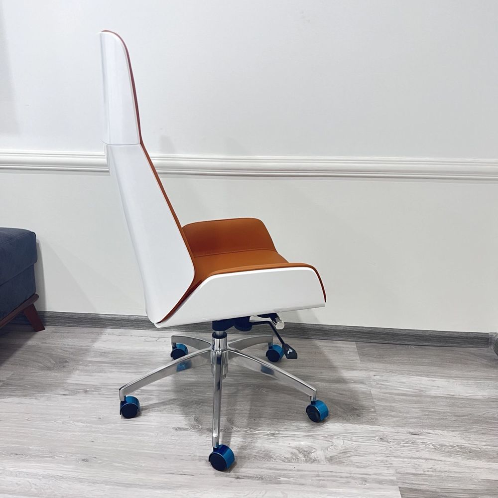 Офисное кресло Модел А01 для руководителя