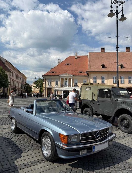 Mercedes SL 380 R107  vehicul istoric