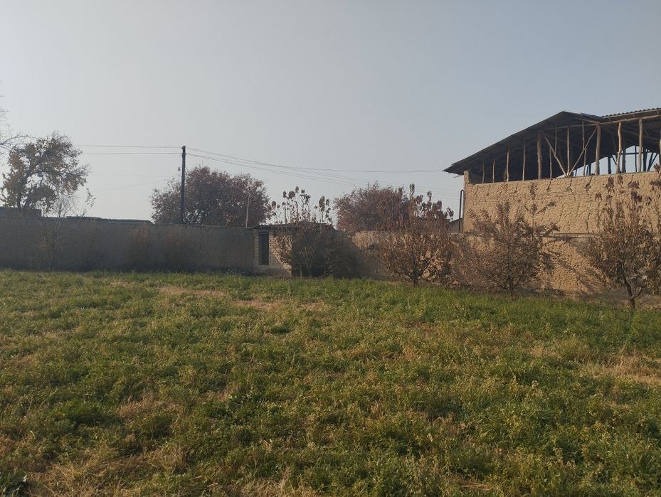 Uy joy qurish uchun yer