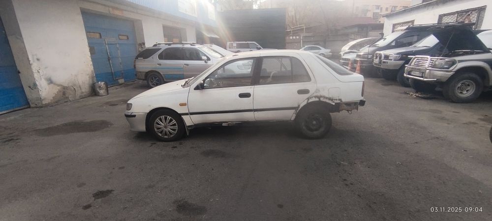 Продам Ниссан сани