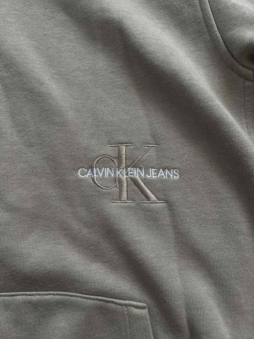 Суичър Calvin Klein