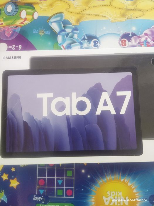 Продаю планшет Самсунг