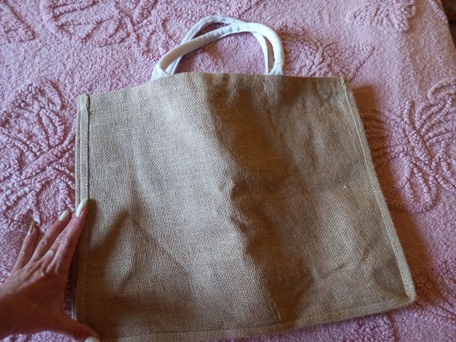 Плажни чанти и несесери