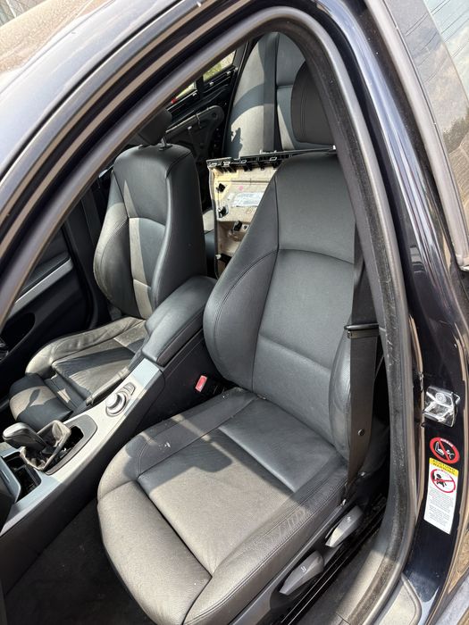 Vand bara fata, spate, capota, aripi bmw e90 m paket