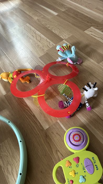 Музикална играчка + играчки за люлка