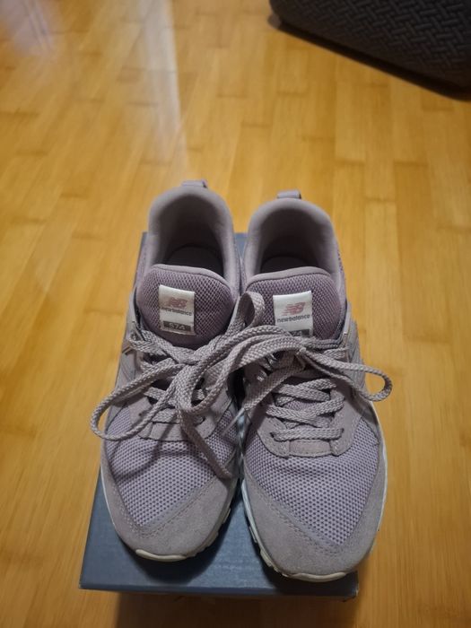 Adidasi new balance!