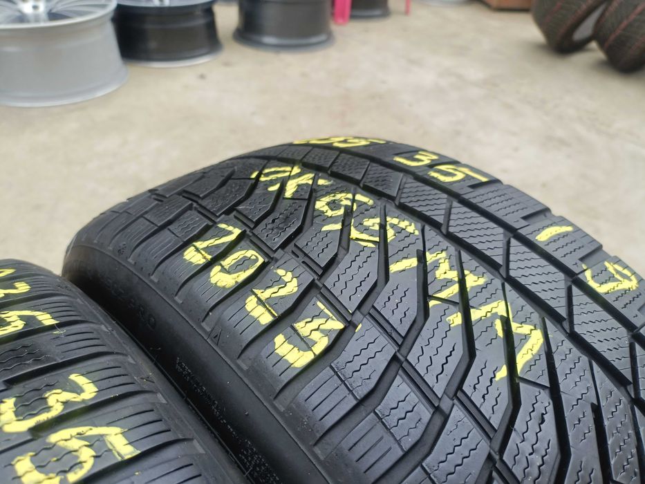 Doua anvelope iarna 235 35 19 falken eurowinter HS02 6,5 mm dot 2023