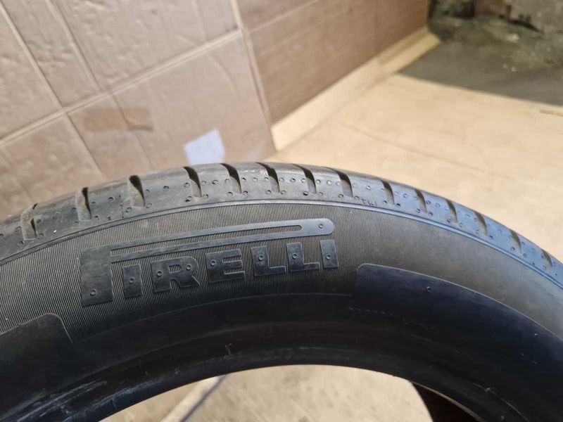 1 Pirelli R16 205/55
лятна гума DOT1921