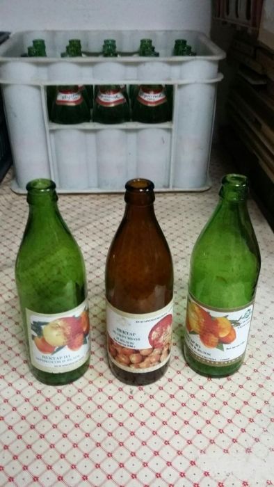 Шишета седем вида и пластмасови каси