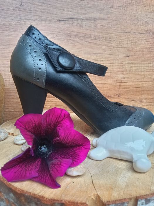 Изисканост към облеклото Ви с елегантни обувки от естествена кожа