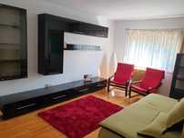 Închiriez apartament cu 2 camere, decomandat, etajul 1/4
