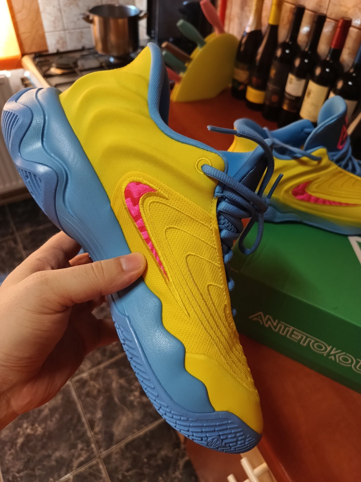 Adidași Nike 45 NOI Galben model super