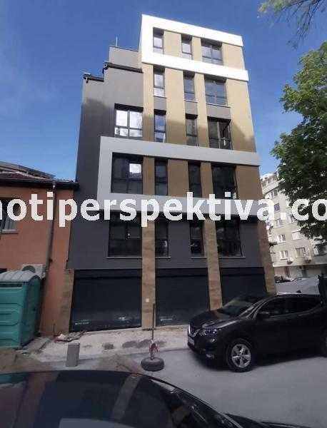 Продава се Тристаен апартамент в Пловдив, Център - 89 кв.м за 1826 €/кв.м - Снимка #8