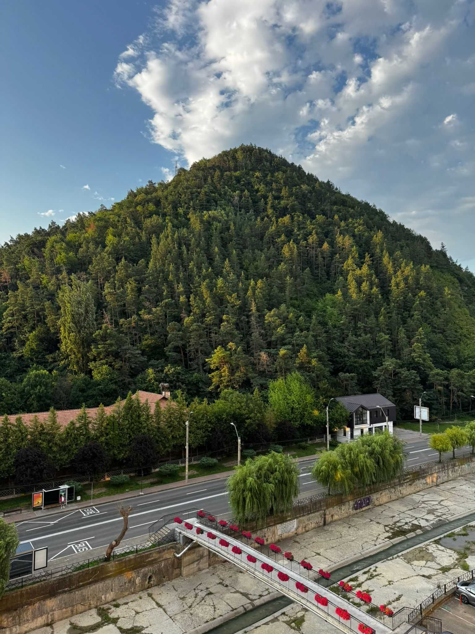 Apartament 2 camere cu priveliște superbă – Bld. Dacia, Piatra Neamț