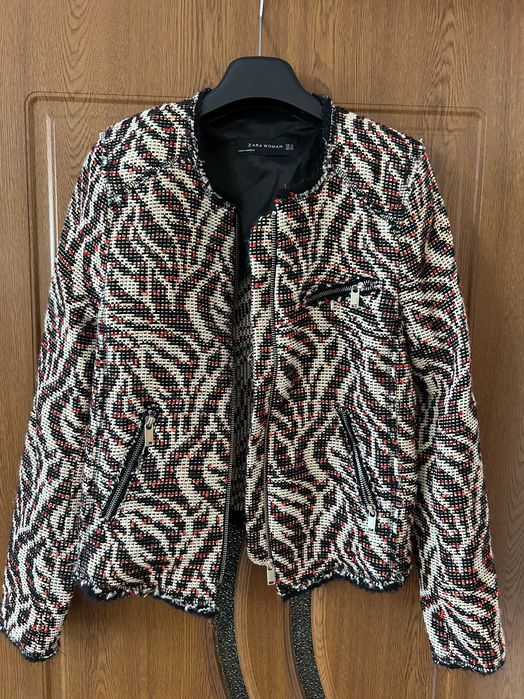 Vand jachete dama Zara si H&M