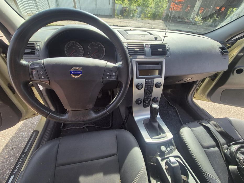 Vand Volvo S40 an 2005