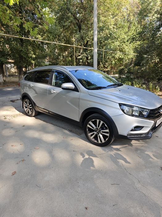 Лада Веста Кросс 2019 пробег 57000.тоза