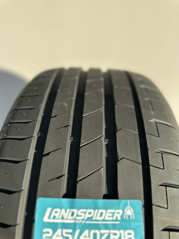 Летен Спорт Пакет LANDSPIDER 245/40R18 97Y XL 265/35R18 97Y XL