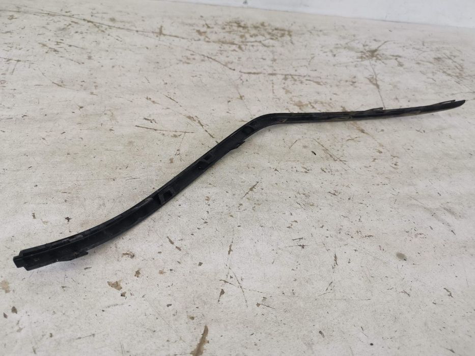 Декоративен Елемент Предна Броня Ляв Мерцедес-Бенц ГЛЕ-Клас / Mercedes