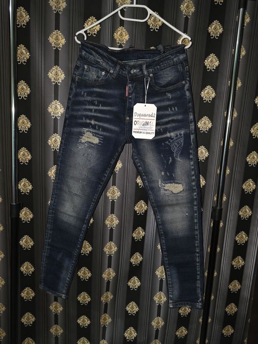 Blugi Dsquared2 albastru  / negru barbati