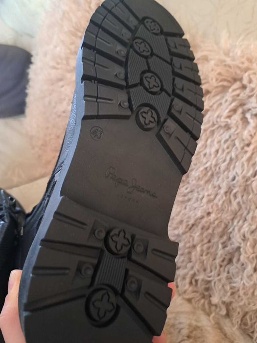 Мъжки Боти марка Пепе Джинс 42номер