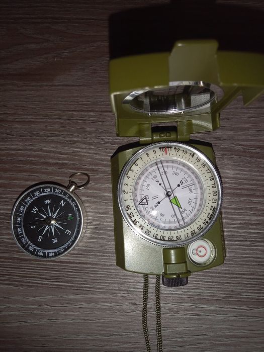 Продам компасы ,новые
