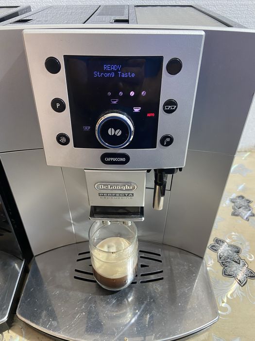 Espresoare cafea Delonghi perfecta capucino