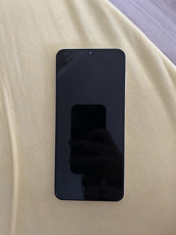 Телефон Samsung A13