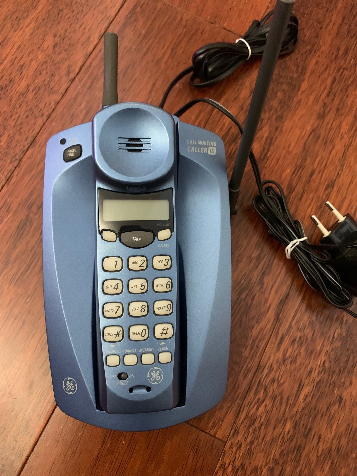 Стационарен безжичен телефон _Panasonic и General Electric
