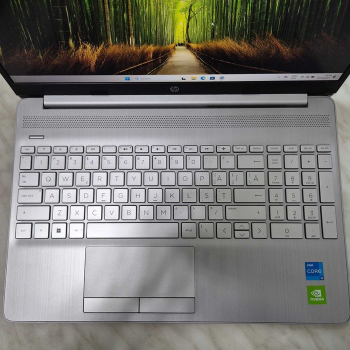 Laptop HP Intel Core i5-1235U 8gb ram, 512gb MX550 Zeus Amanet 33819