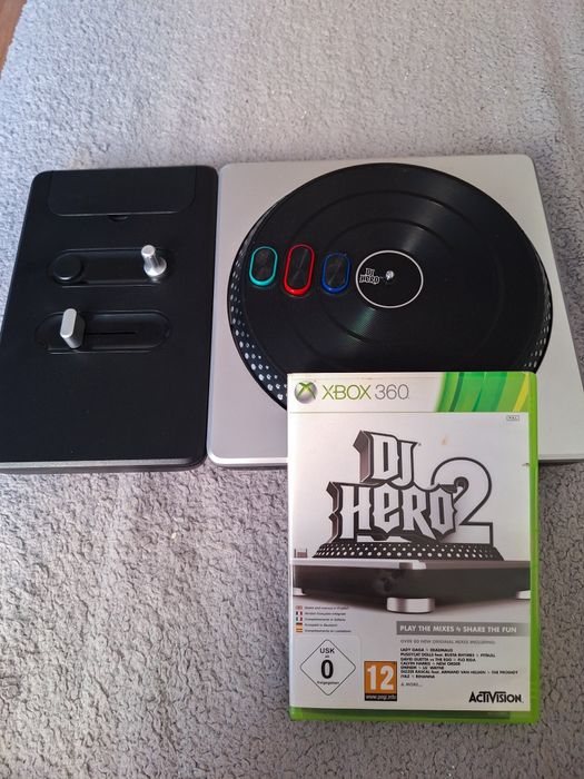 Dj hero 2 + cd Xbox 360 gratis