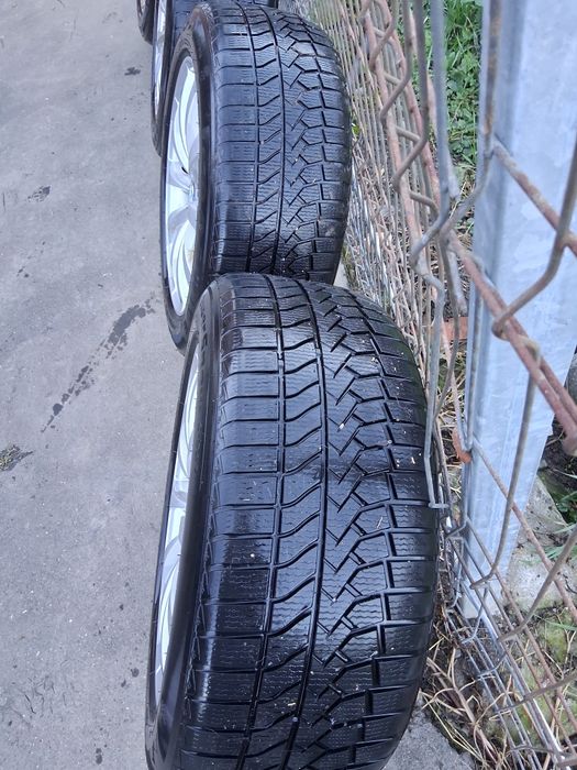 Jante aliaj pe 19 cu anvelope de iarna Bmw X5 Bmw X6