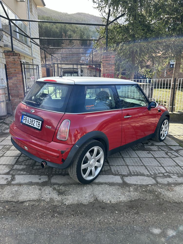 Mini Cooper One 1.6i 90hp