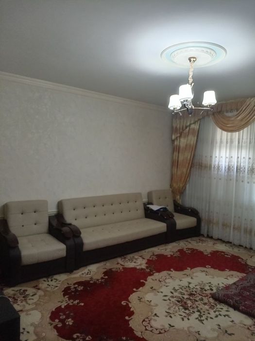 3 xonali uy sotiladi