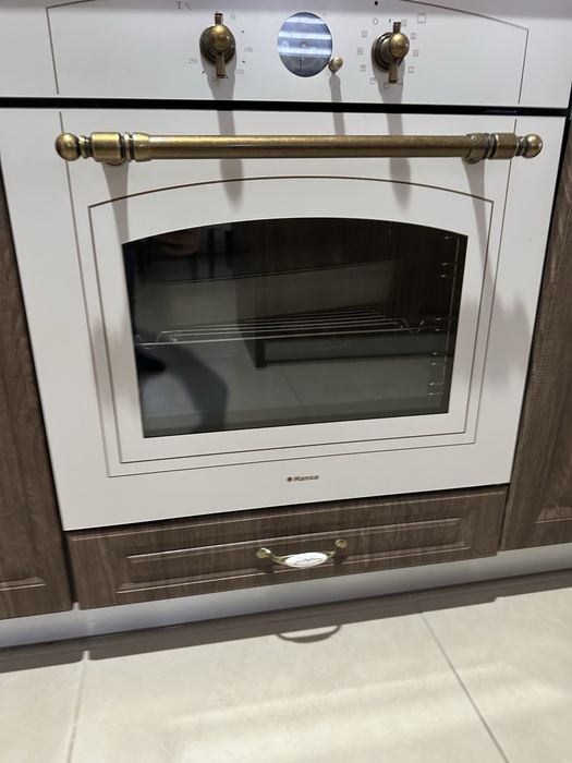 Vand cuptor si plita electrică Hansa