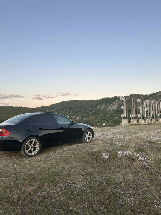 Vand bmw 320d anul 2008