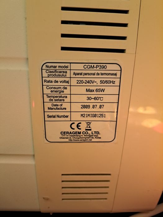 Vând aparat Ceragem Compact CGM P390 – masaj termic cu pietre de jad