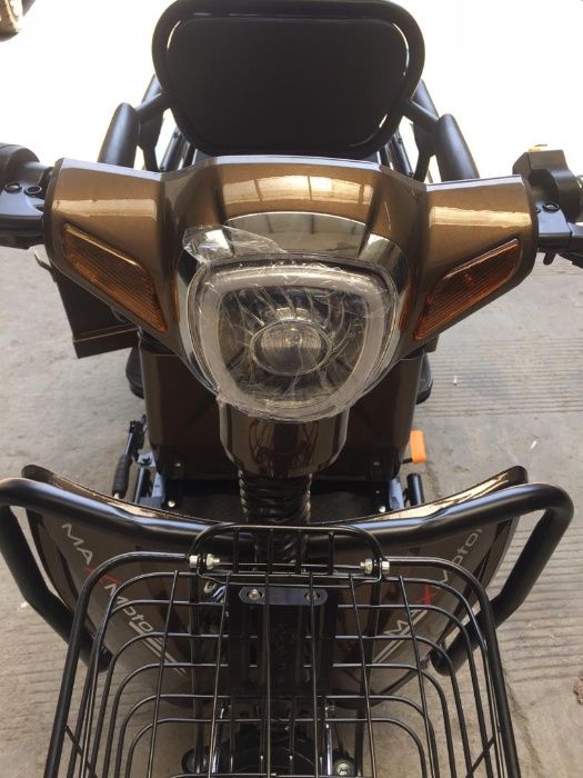 Двуместна електрическа карго триколка MAX MOTORS 1500W BROWN