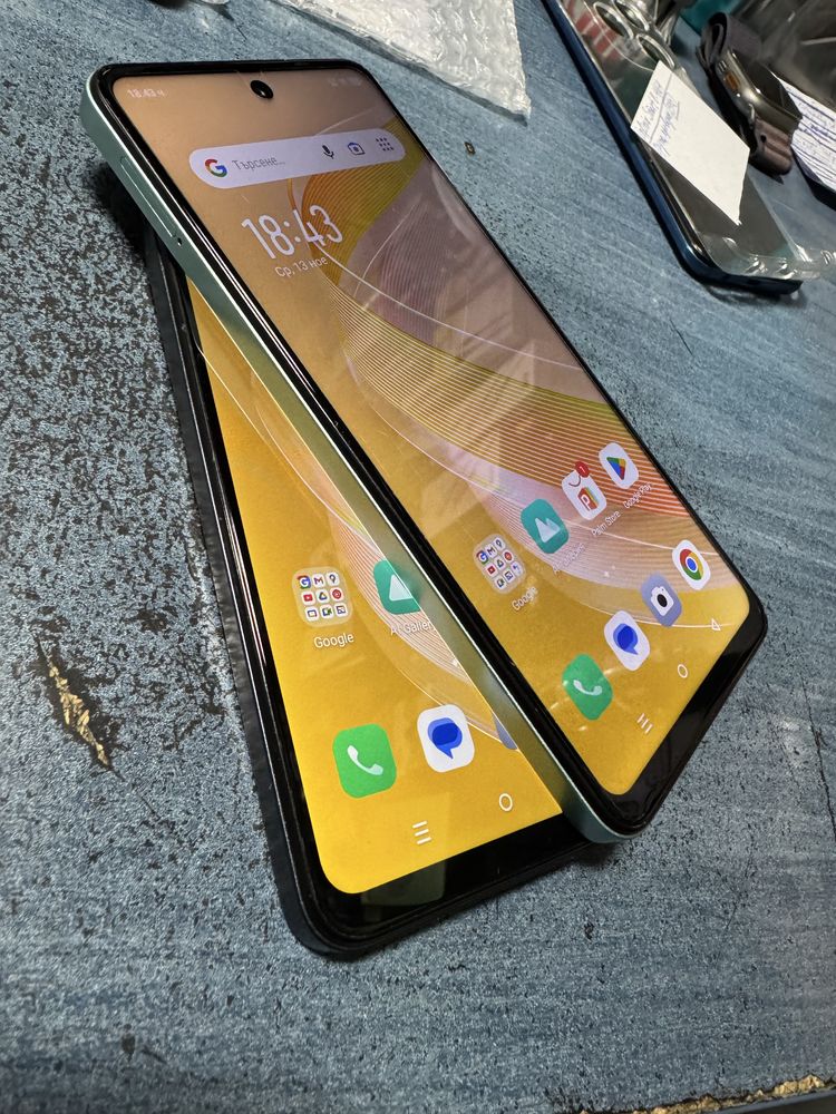 Infinix Smart 8 4/128gb - отлични