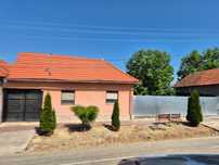 vand casa in  prunisor  la  5 km de localitatea sebis
