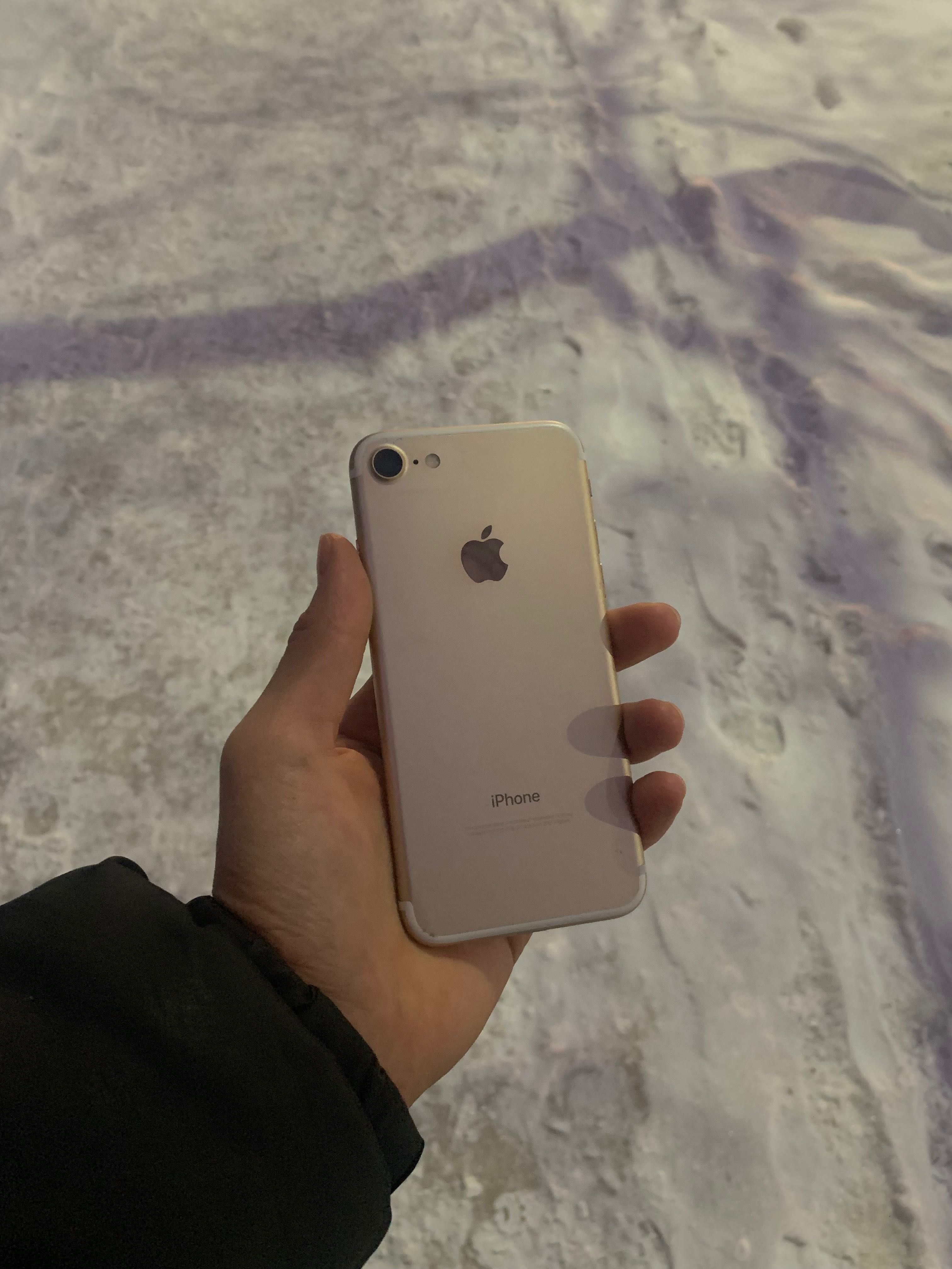 iPhone 7 - Айфон 7 128гб В Отличном Состоянии