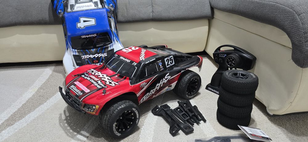 Automodel Traxxas Monster Slash 4x4