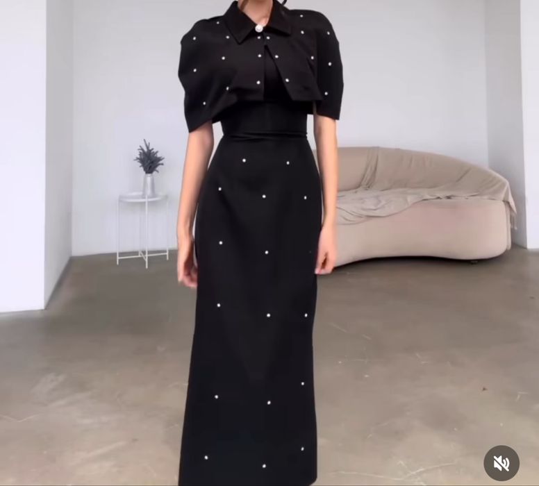 Платья черный)))