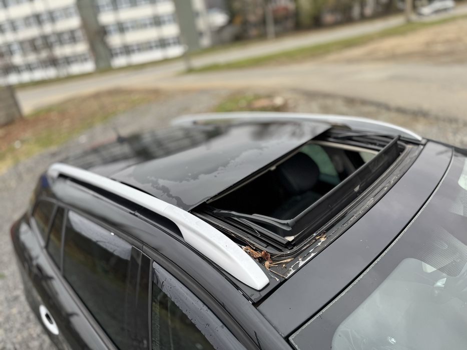 Renault Megane EURO 5 1.9 DCI 131 CP