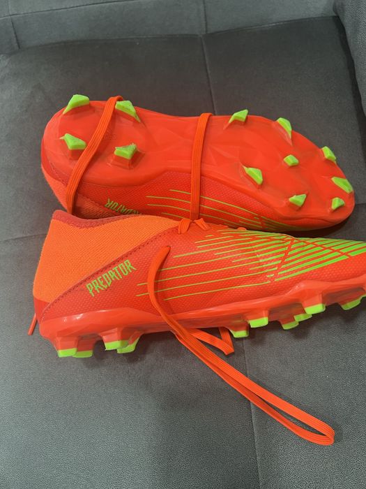 Футболни обувки Adidas