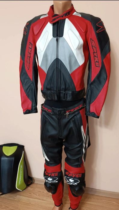 Costum moto spike NOU